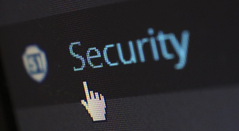 Jak zadbać o bezpieczeństwo własnej strony internetowej?